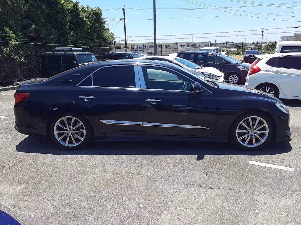 TOYOTA MARK X