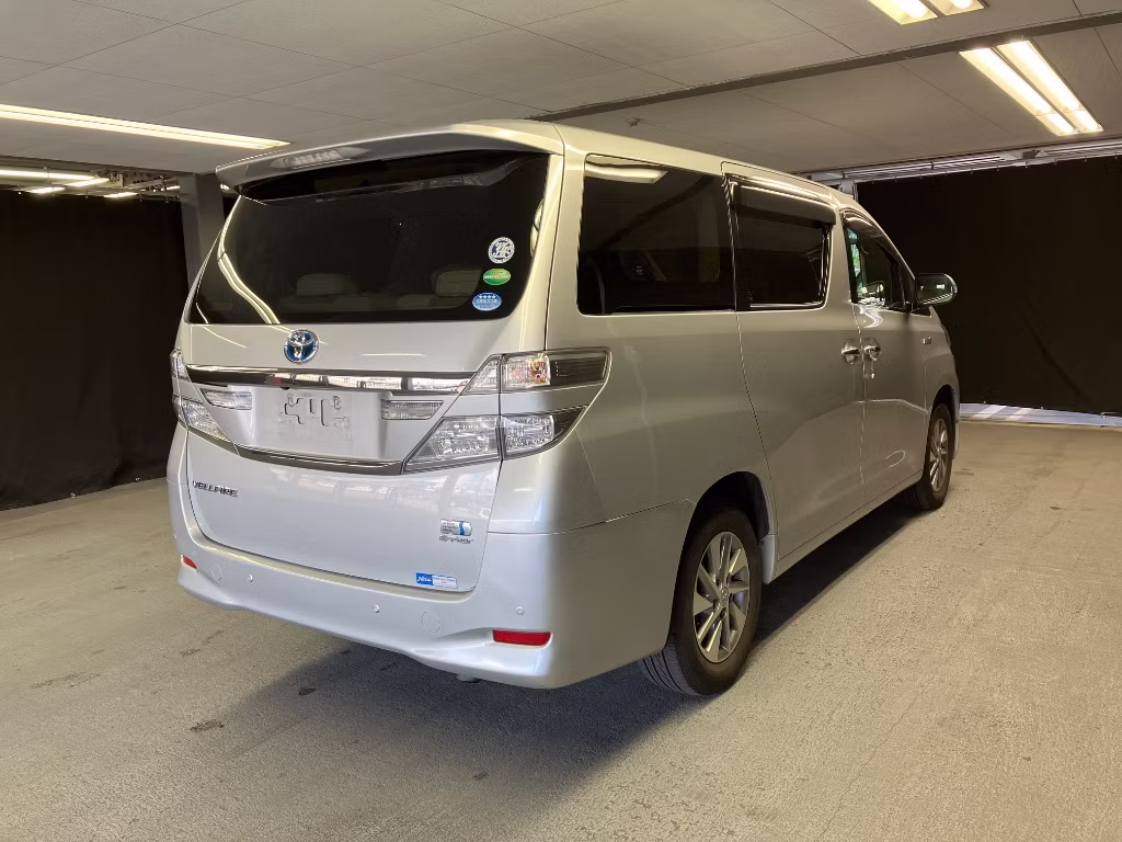 TOYOTA VELLFIRE