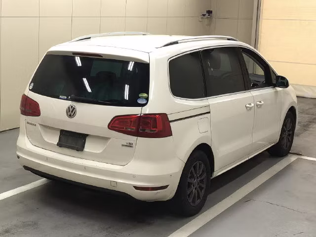 VOLKSWAGEN SHARAN