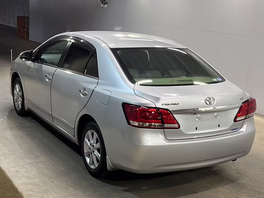 TOYOTA PREMIO