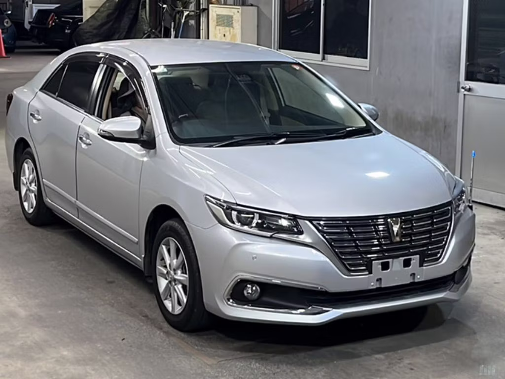 TOYOTA PREMIO