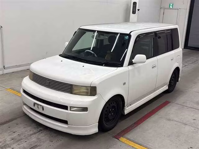 TOYOTA BB