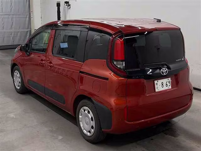 TOYOTA SIENTA