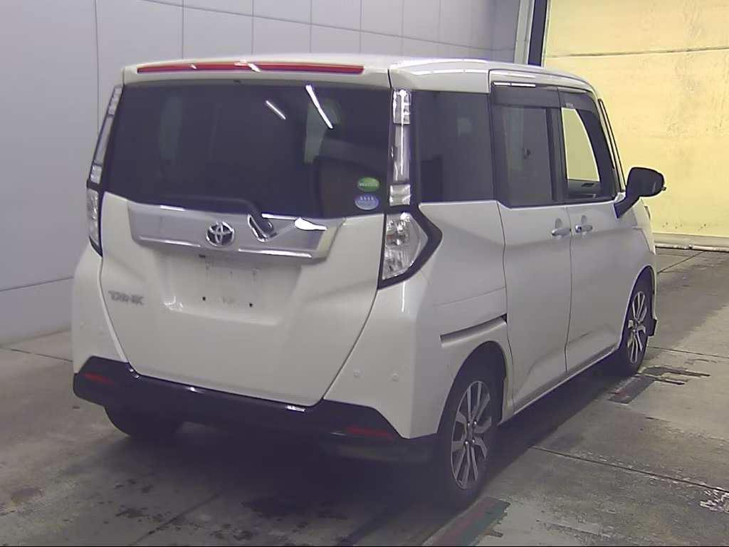 TOYOTA TANK