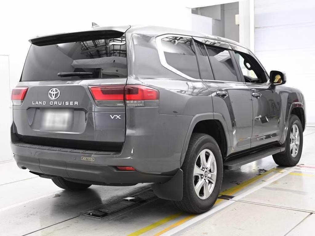TOYOTA LAND CRUISER