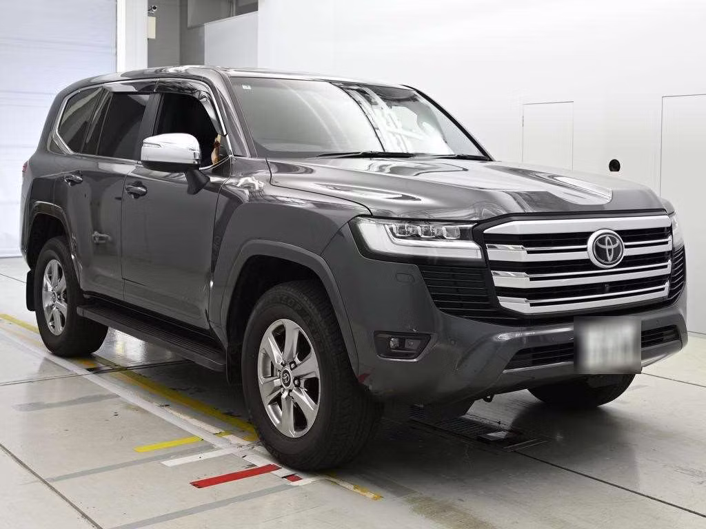 TOYOTA LAND CRUISER