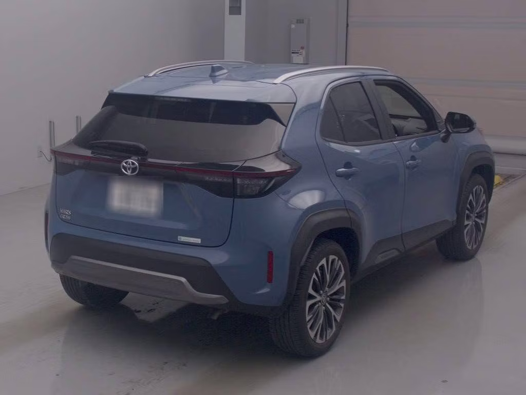 TOYOTA YARIS CROSS