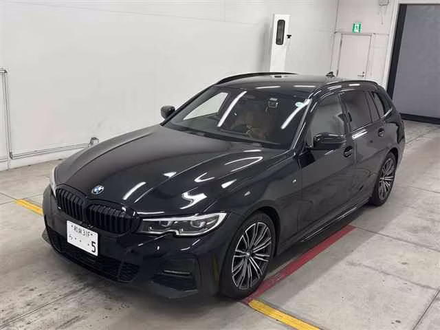 BMW 3-SERIES
