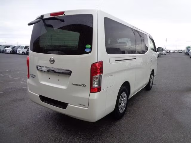 NISSAN NV350 CARAVAN