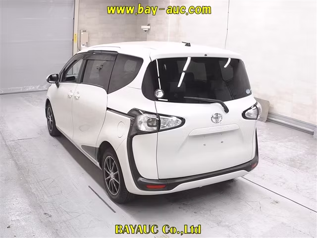 TOYOTA SIENTA