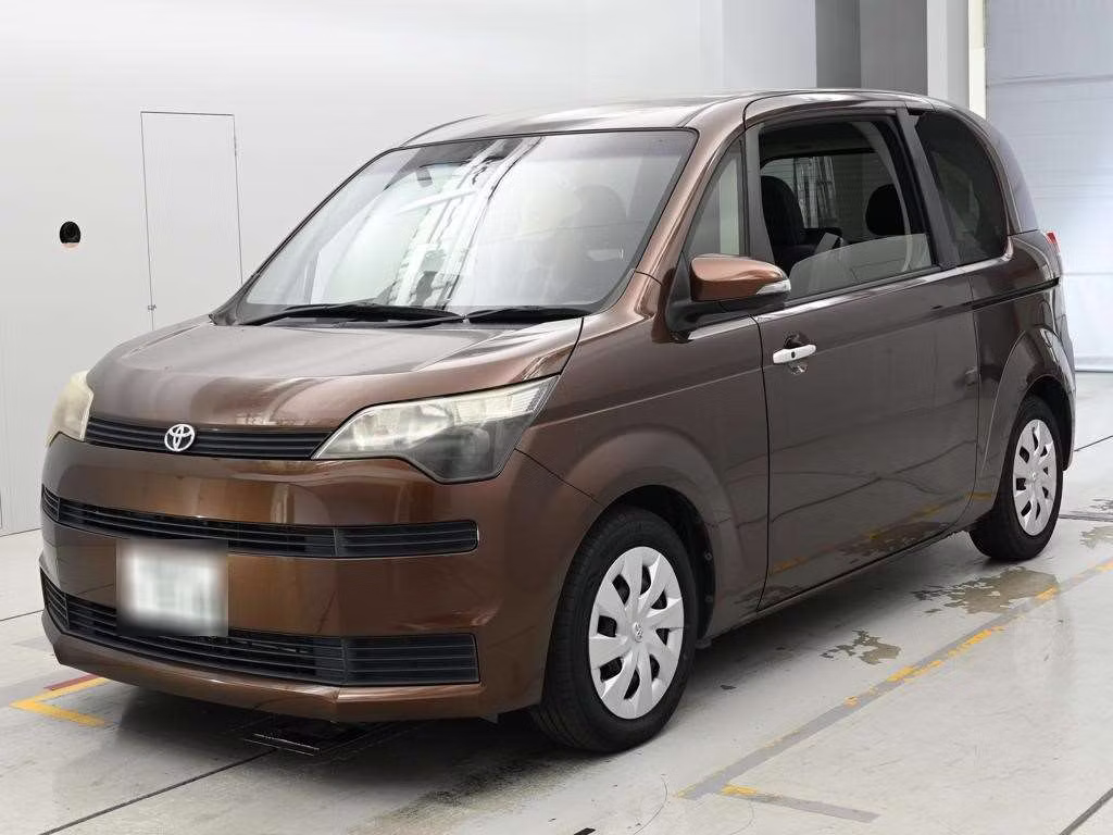 TOYOTA SPADE