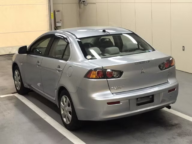 MITSUBISHI GALANT FORTIS