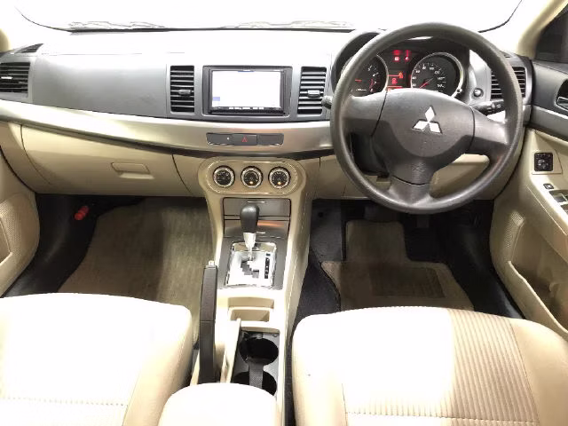 MITSUBISHI GALANT FORTIS