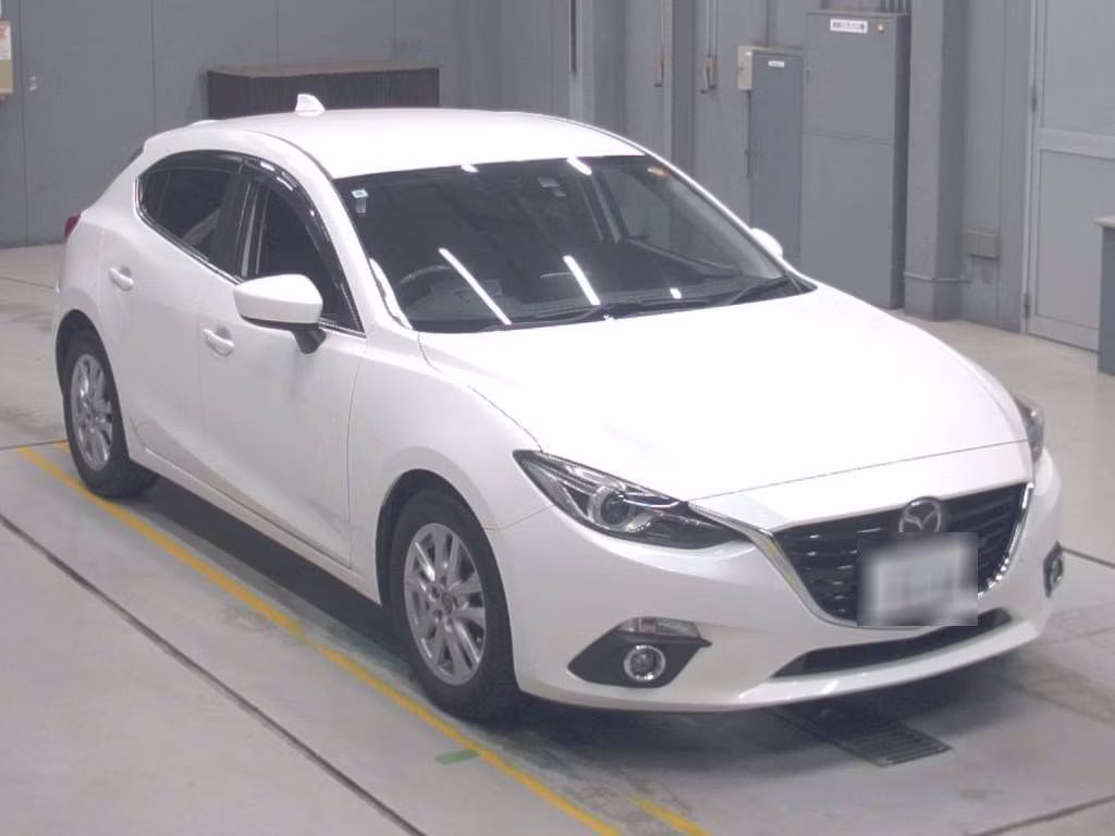 MAZDA AXELA