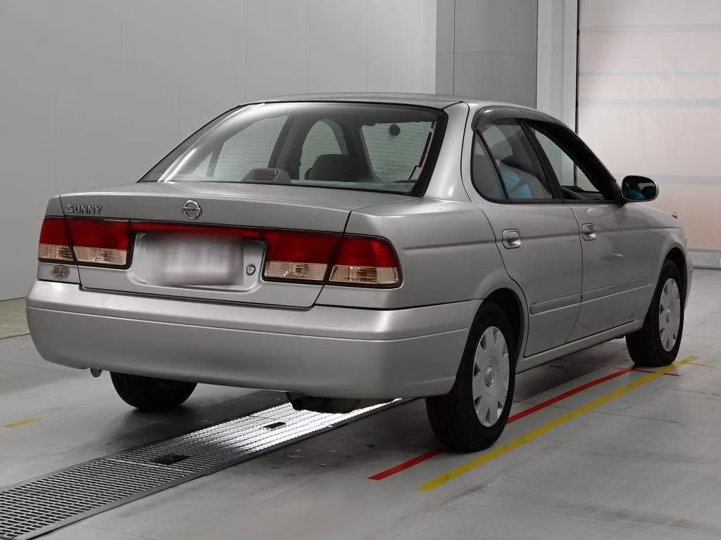 NISSAN SUNNY