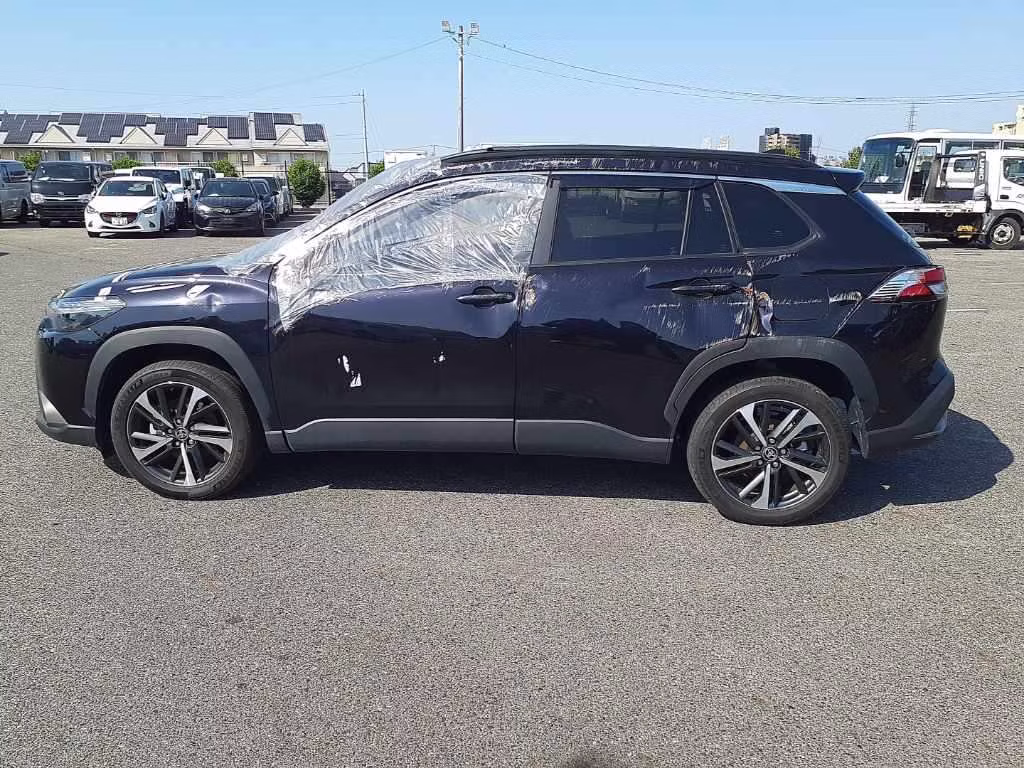 TOYOTA COROLLA CROSS
