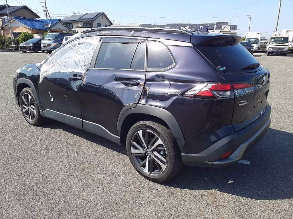 TOYOTA COROLLA CROSS
