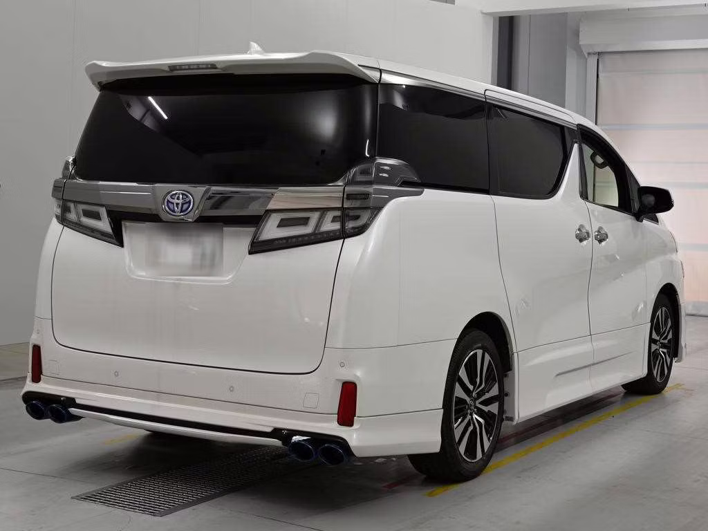 TOYOTA VELLFIRE