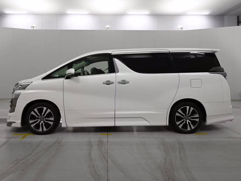 TOYOTA VELLFIRE