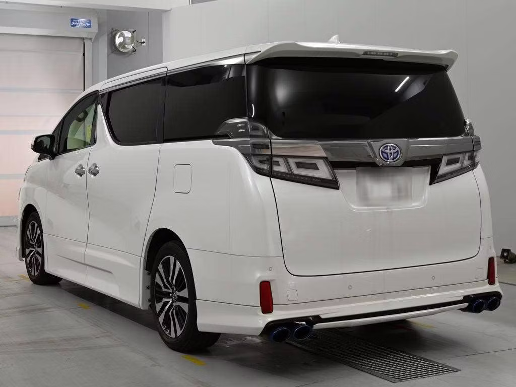 TOYOTA VELLFIRE