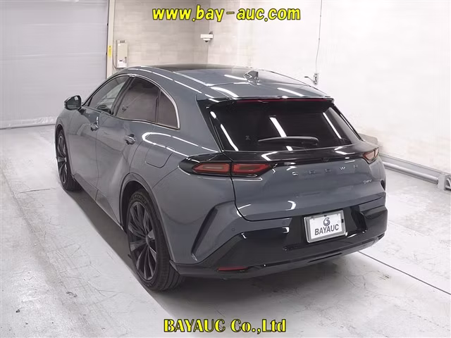TOYOTA CROWN