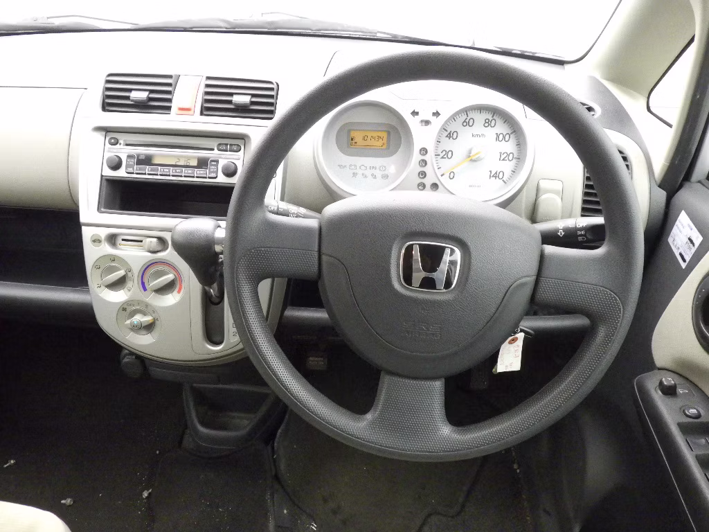 HONDA LIFE