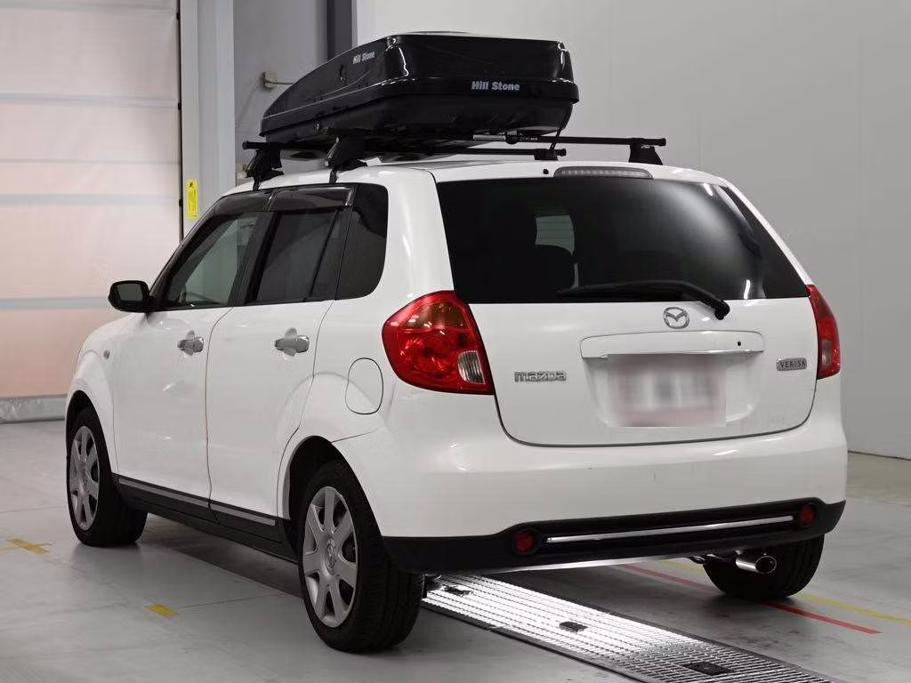 MAZDA VERISA