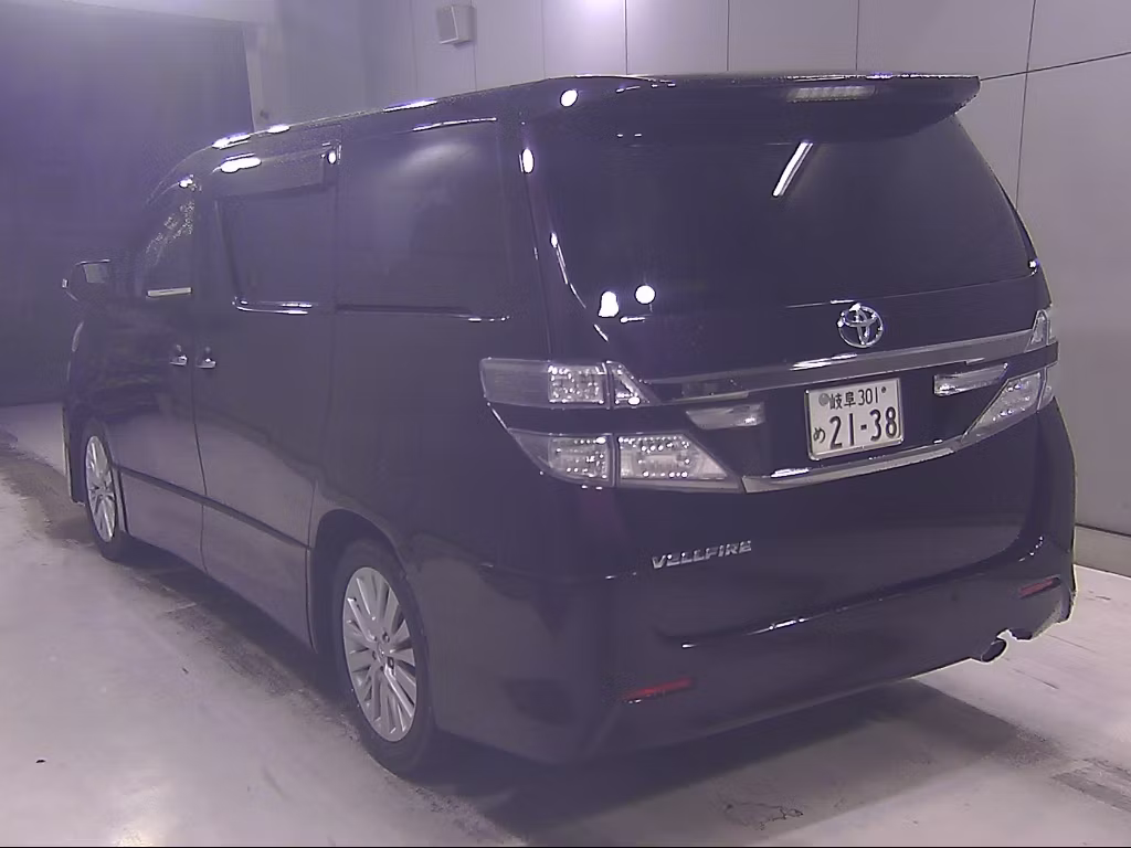 TOYOTA VELLFIRE