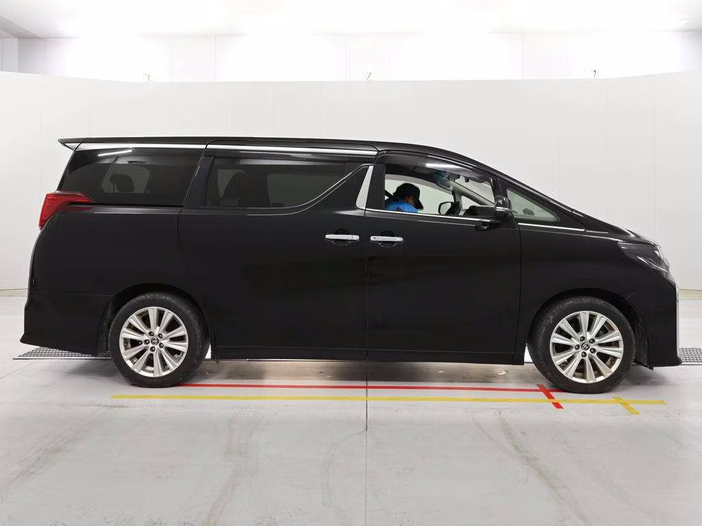 TOYOTA ALPHARD