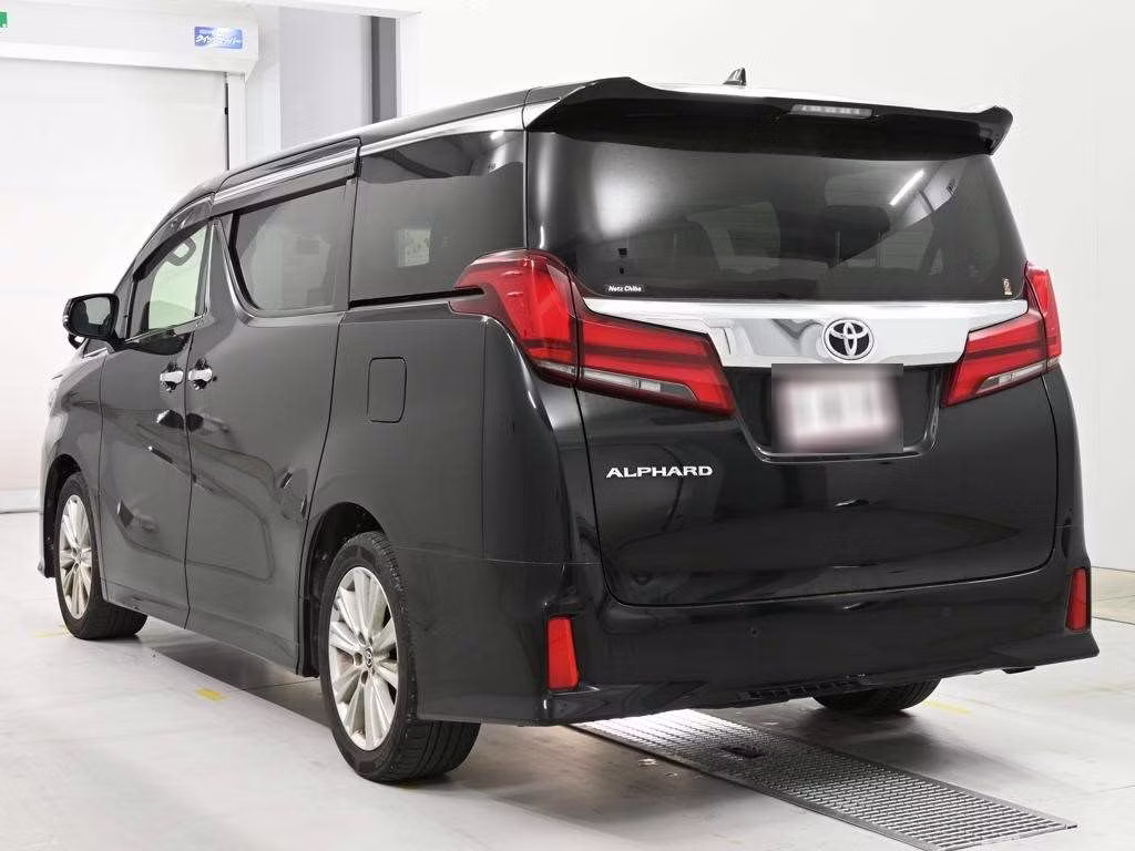 TOYOTA ALPHARD