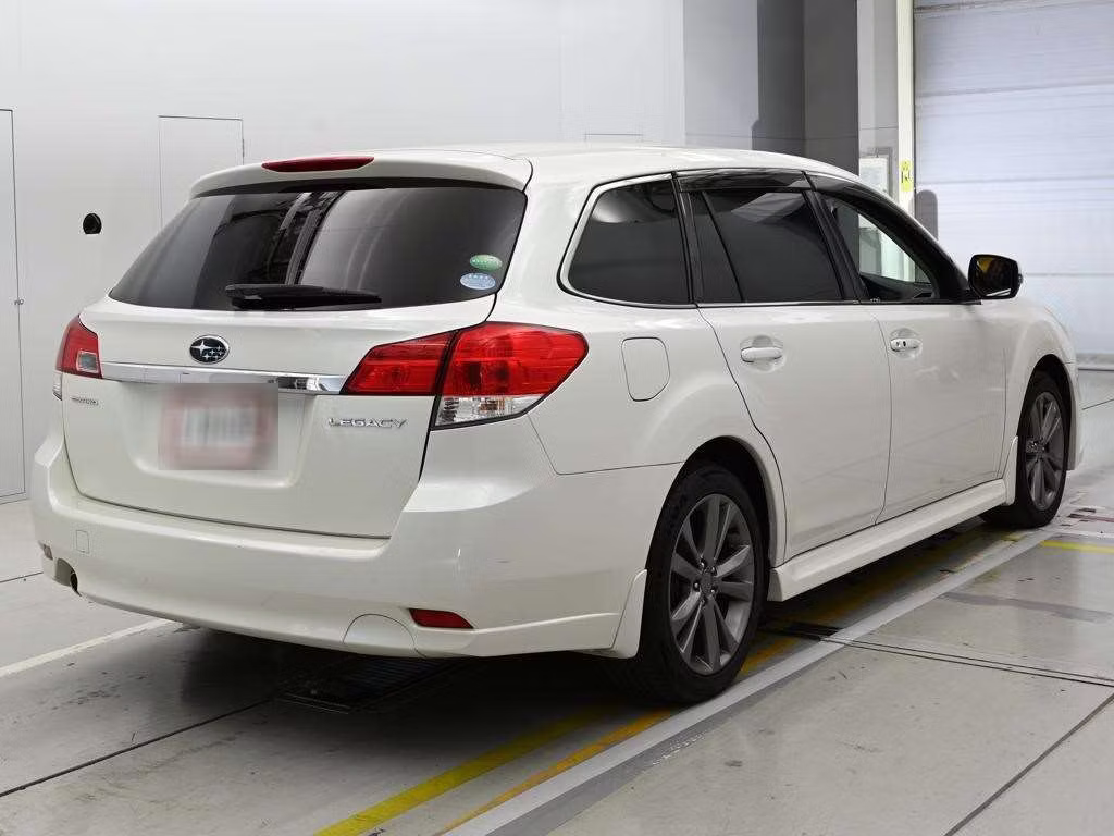 SUBARU LEGACY