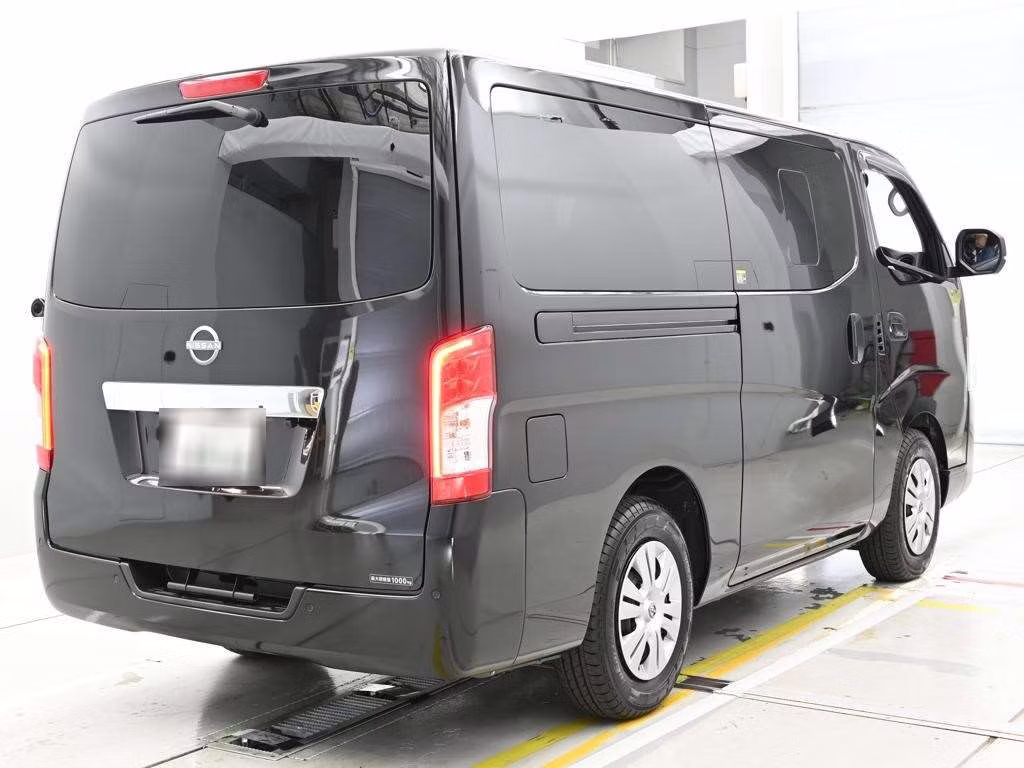 NISSAN CARAVAN