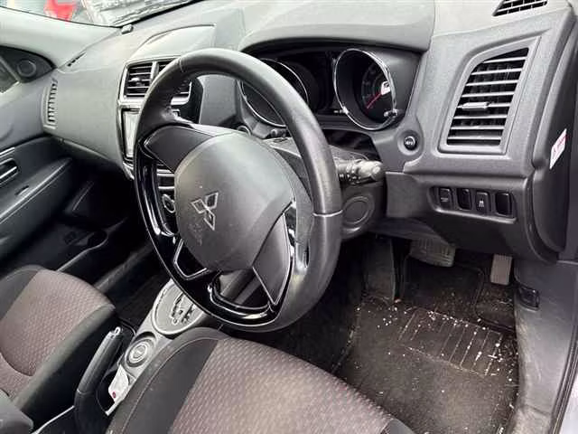 MITSUBISHI RVR