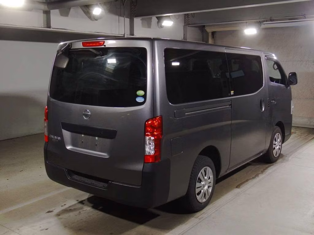 NISSAN NV350 CARAVAN