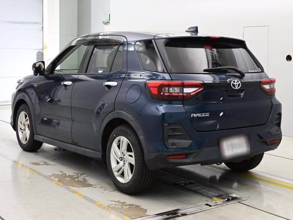 TOYOTA RAIZE