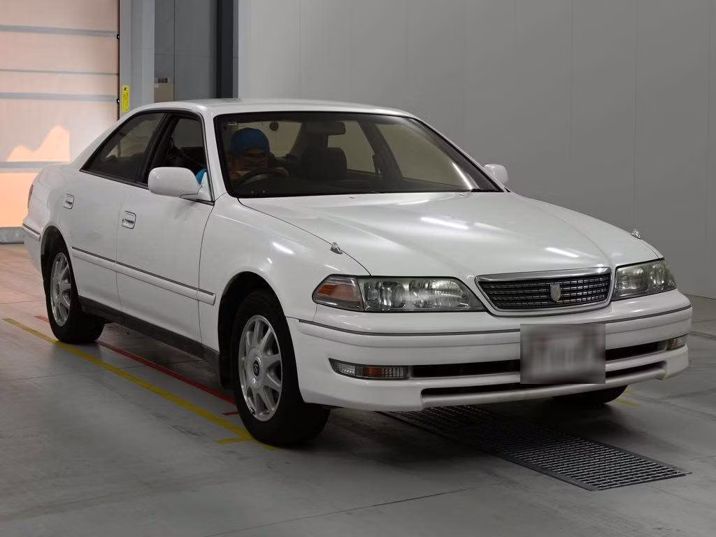 TOYOTA MARK II