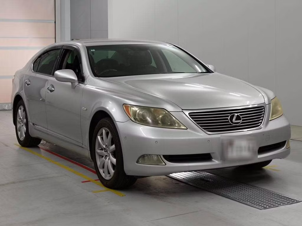 LEXUS LS460