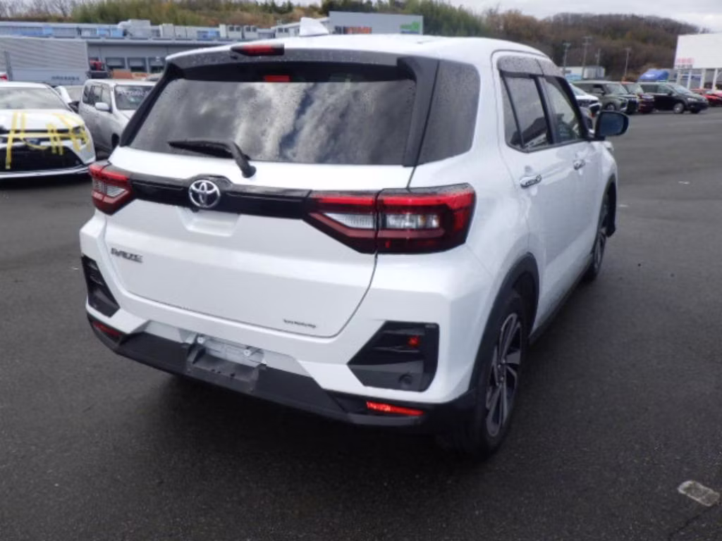 TOYOTA RAIZE