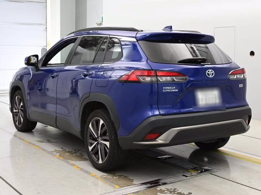 TOYOTA COROLLA CROSS