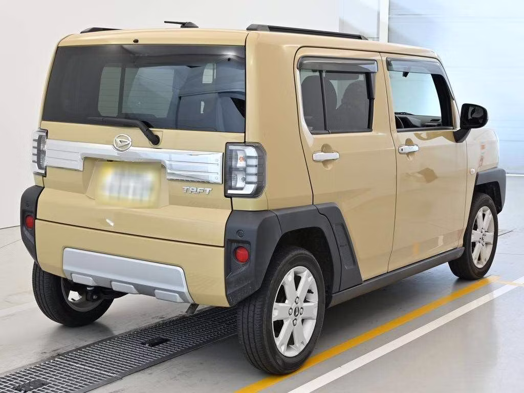 DAIHATSU TAFT