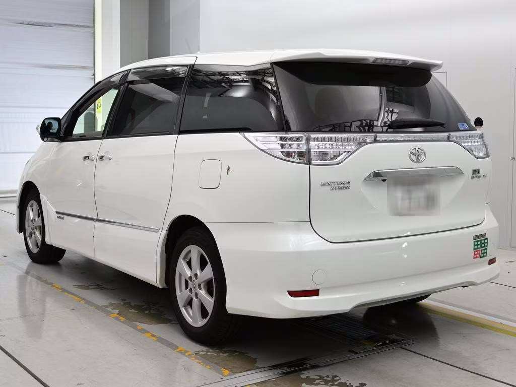 TOYOTA ESTIMA