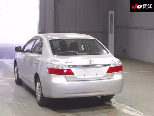 TOYOTA PREMIO