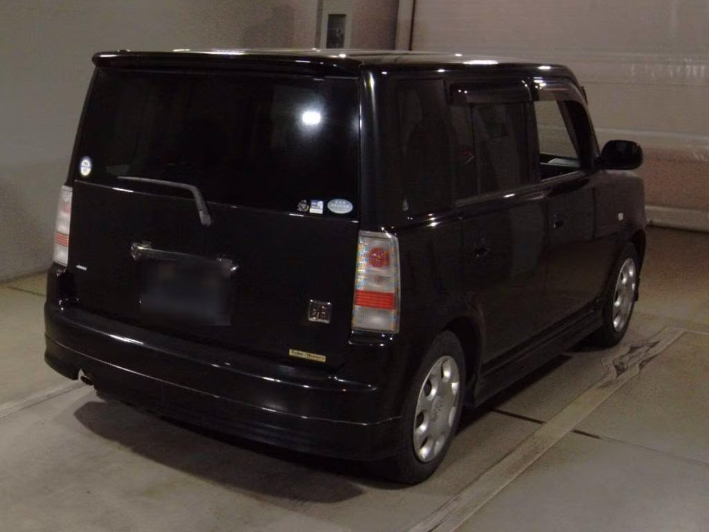 TOYOTA BB