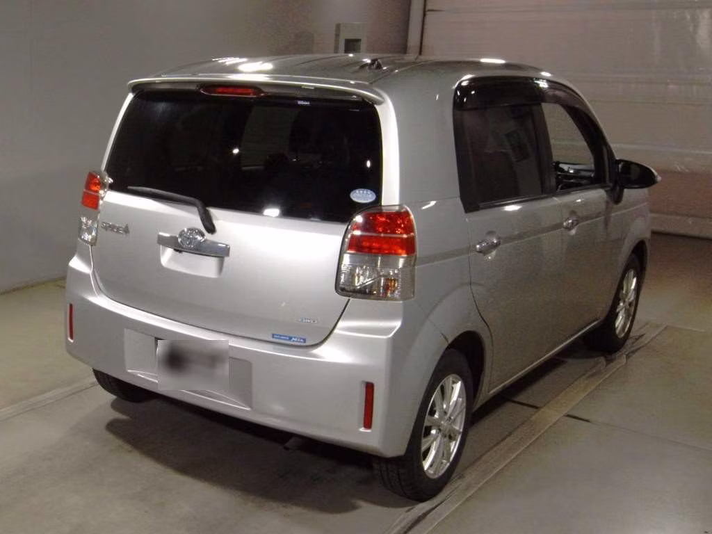 TOYOTA SPADE