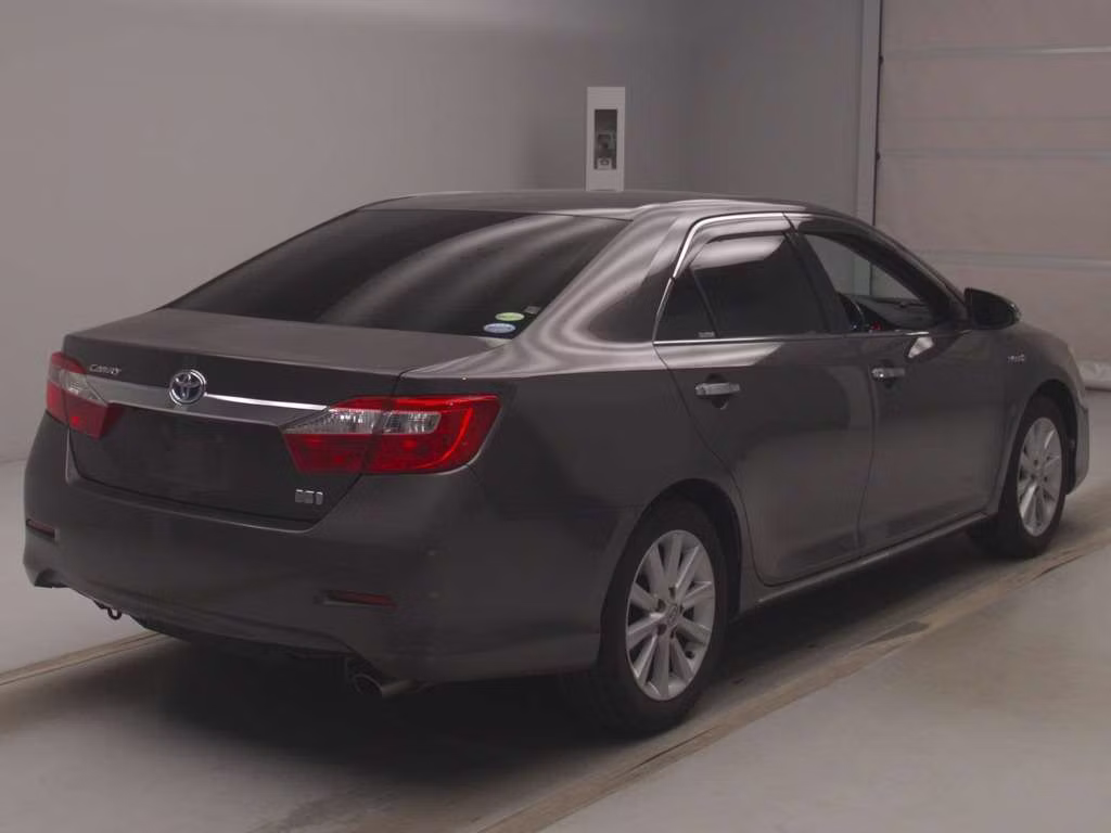 TOYOTA CAMRY