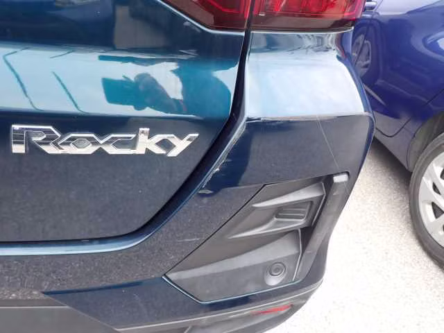 DAIHATSU ROCKY