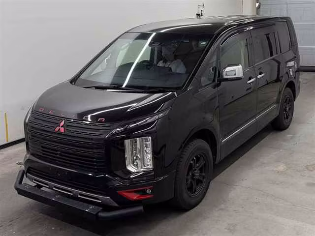 MITSUBISHI DELICA D:5