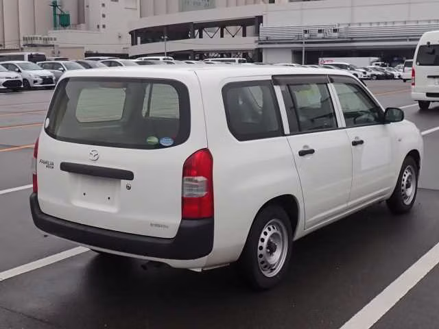 MAZDA FAMILIA
