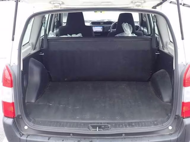 MAZDA FAMILIA