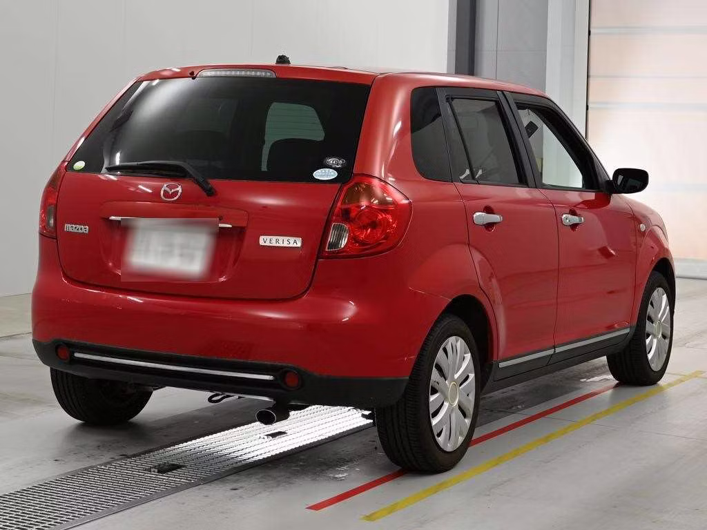 MAZDA VERISA